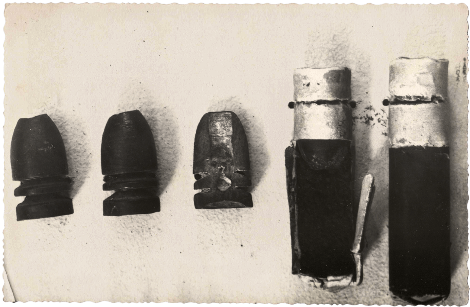 Патроны со взрывчатой пулей образца 1863 года.